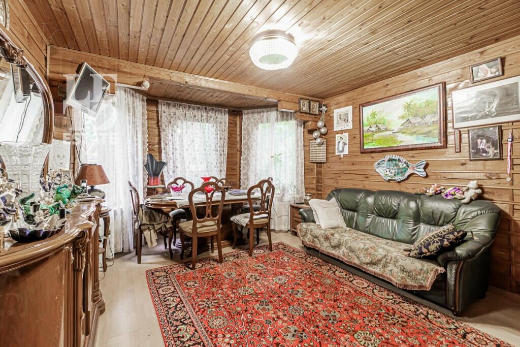 3-этажный коттедж 150 м² с отделкой