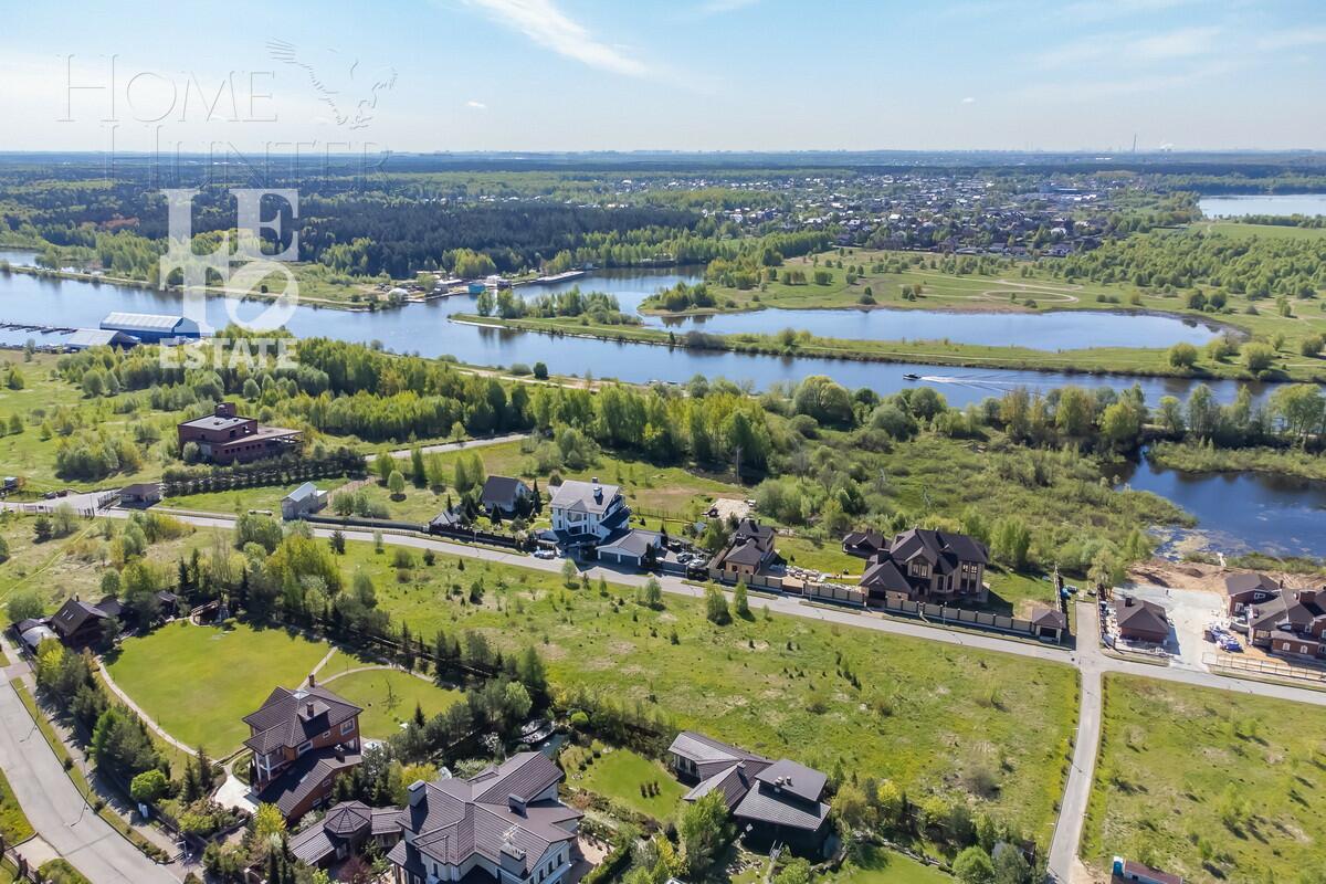 2-этажный коттедж 466 м² с отделкой