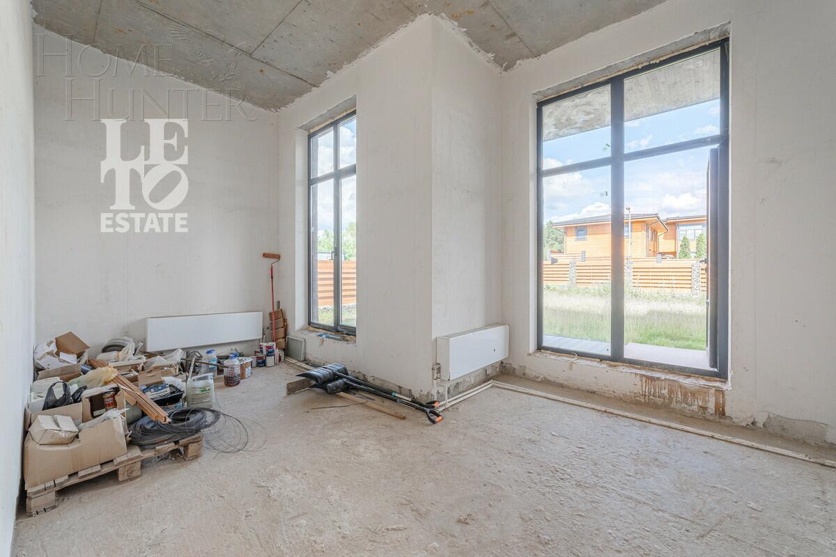 2-этажный коттедж 556.2 м² без отделки