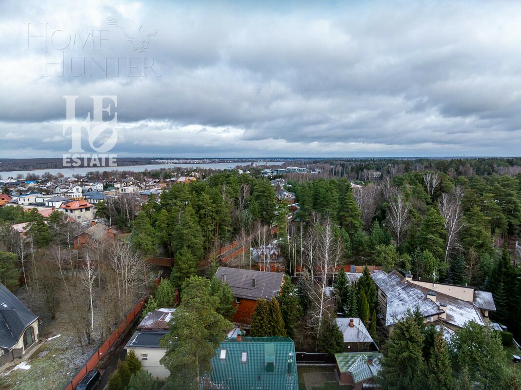 3-этажный коттедж 520 м² с отделкой