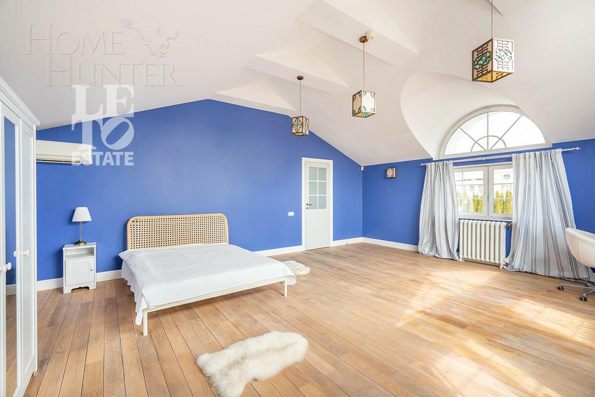 2-этажный коттедж 550 м² с отделкой