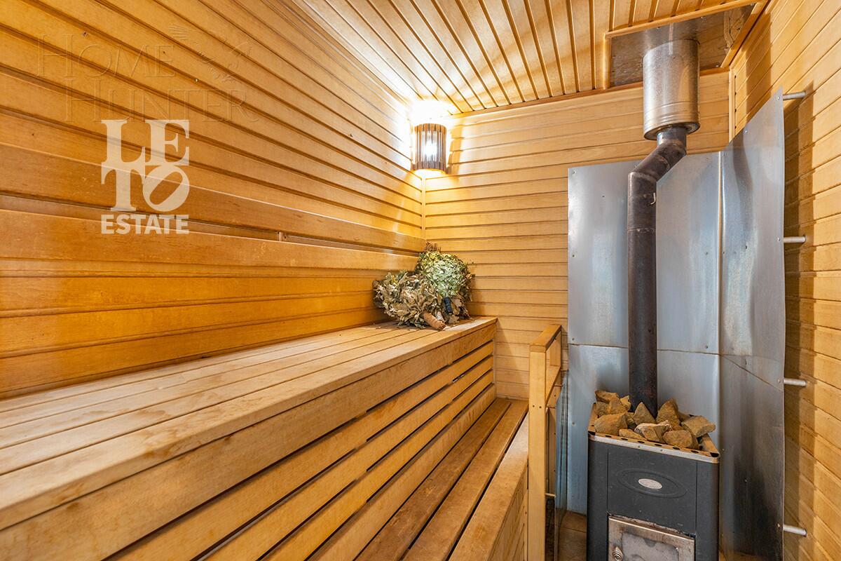 2-этажный коттедж 550 м² с отделкой