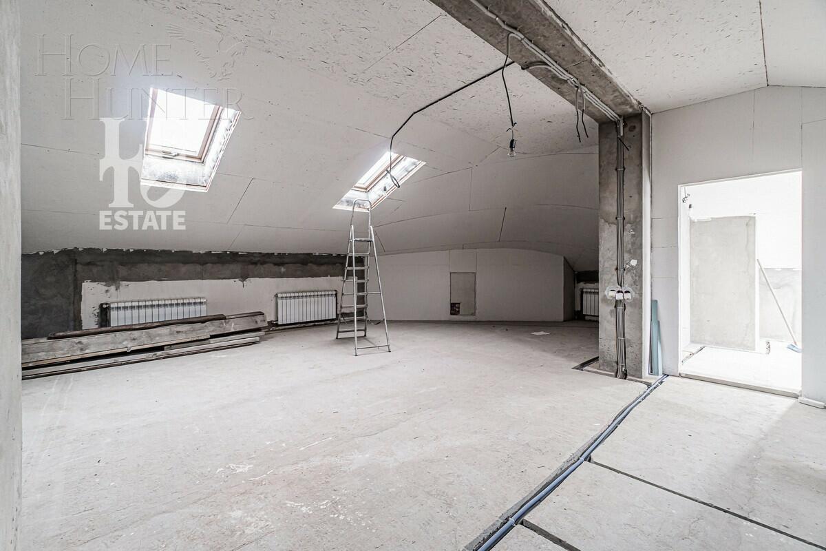 2-этажный коттедж 680 м² без отделки