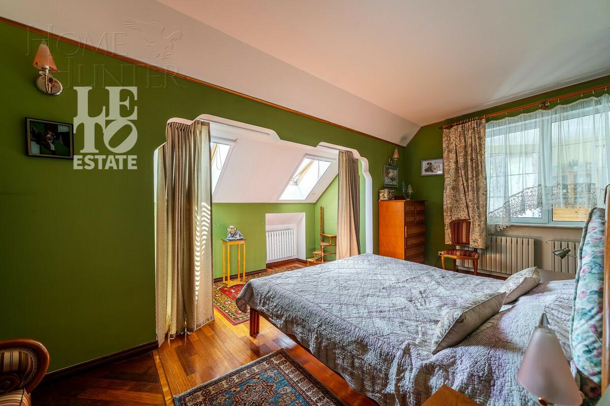 2-этажный коттедж 675.8 м² с отделкой