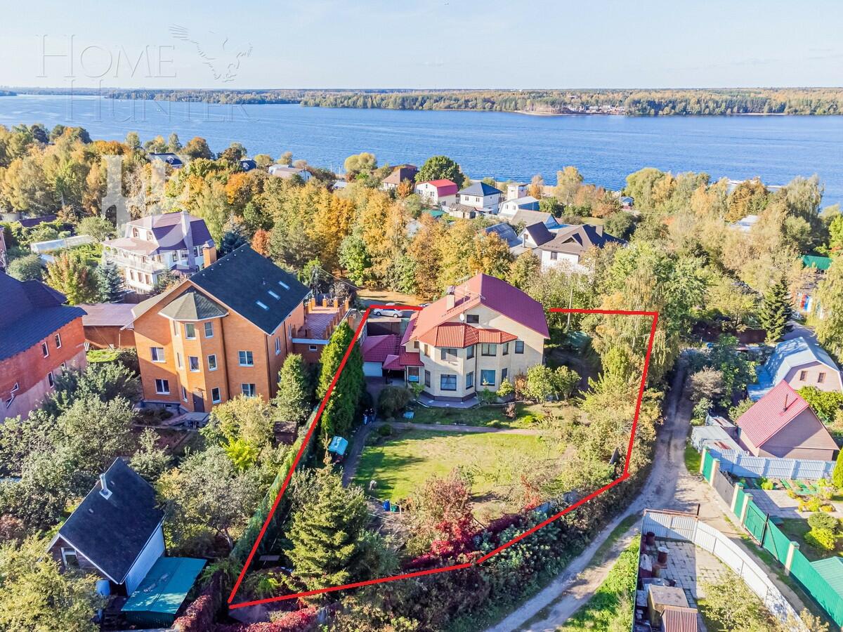 3-этажный коттедж 426 м² с отделкой