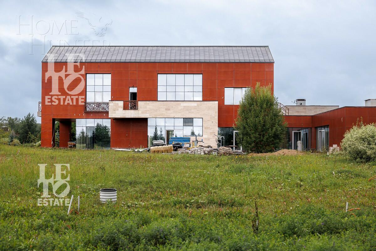 3-этажный коттедж 1 445 м² без отделки