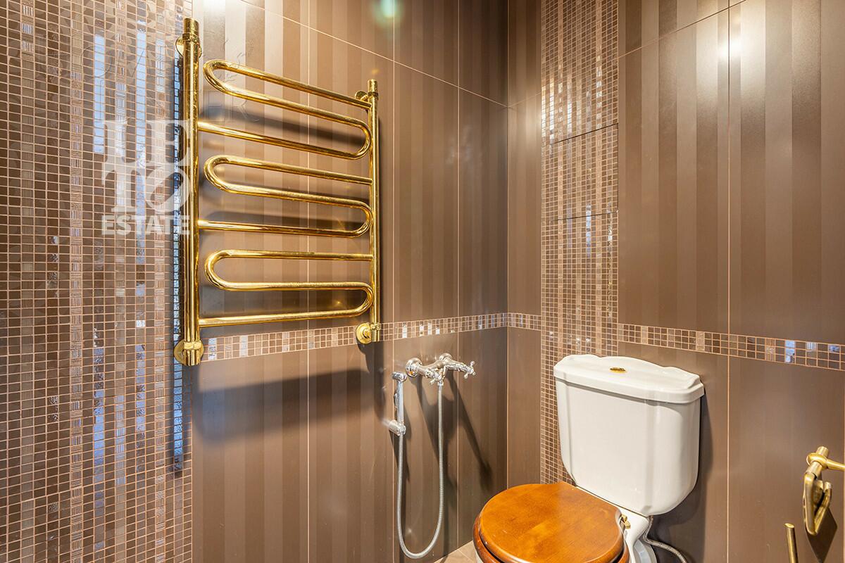 2-этажный коттедж 550 м² с отделкой