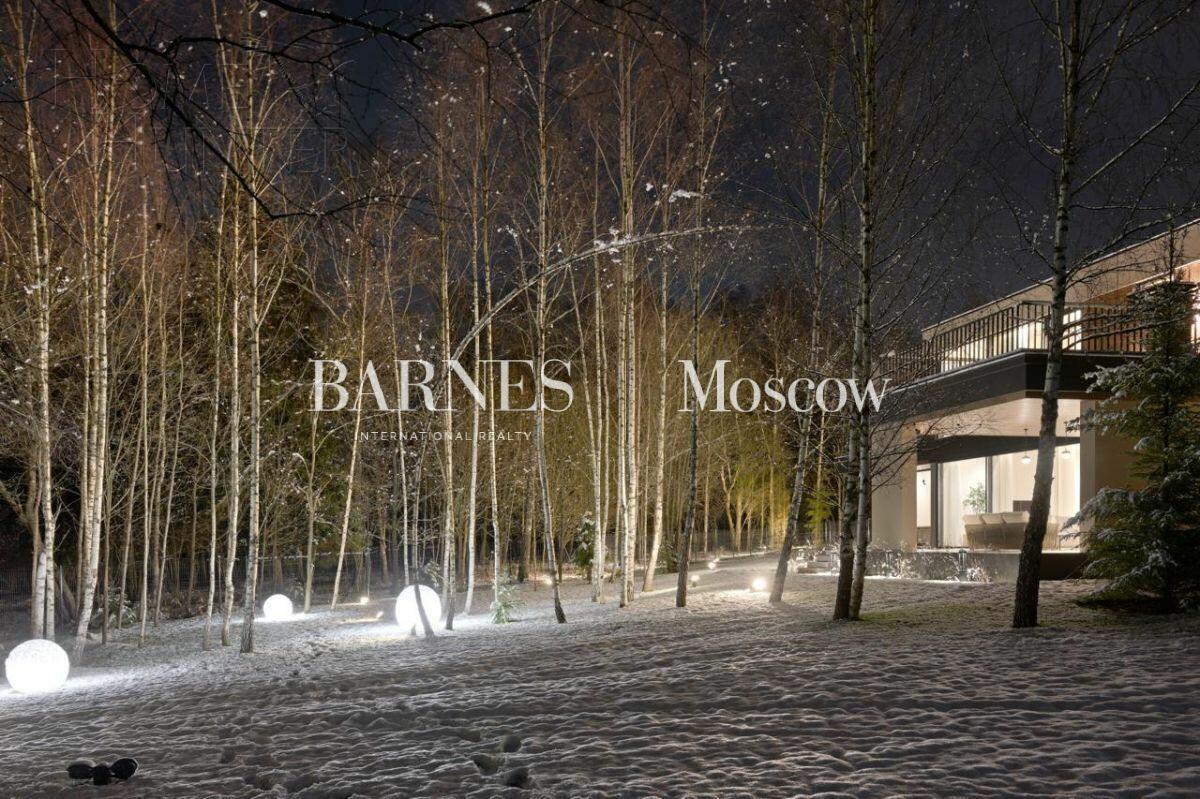 2-этажный коттедж 627.5 м² с отделкой