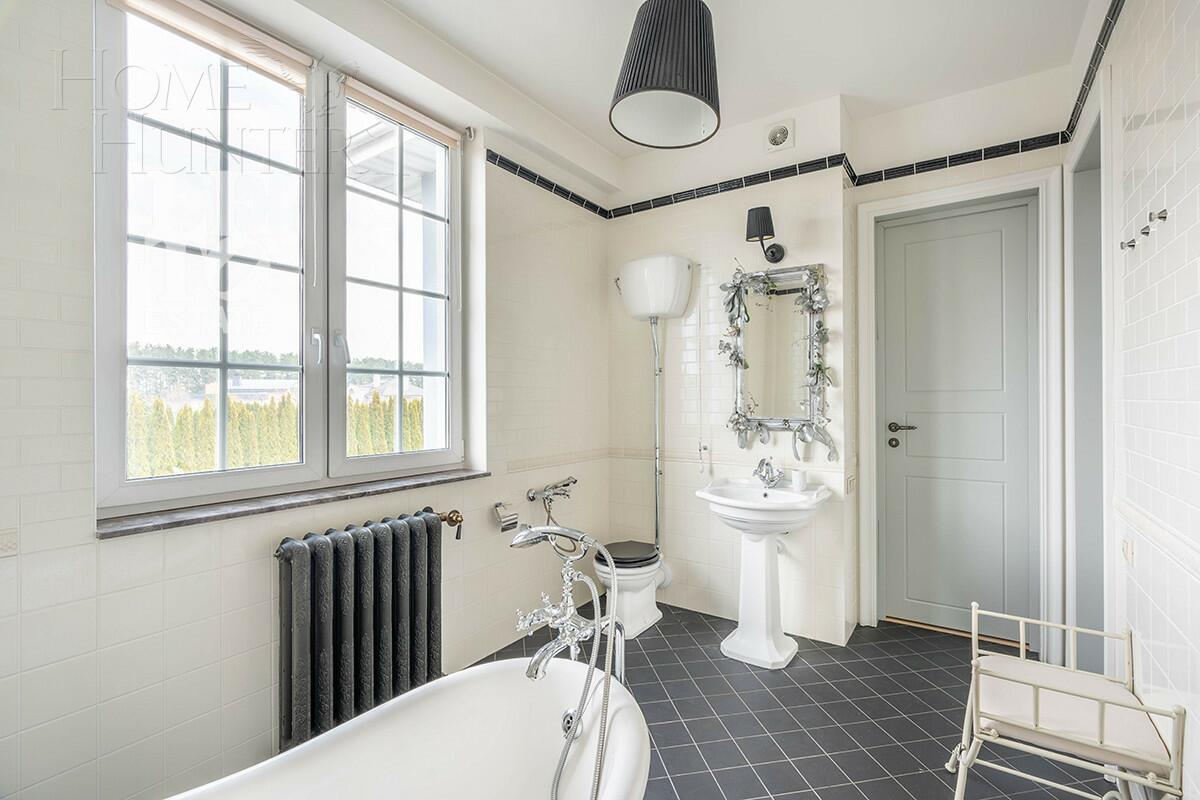 2-этажный коттедж 550 м² с отделкой