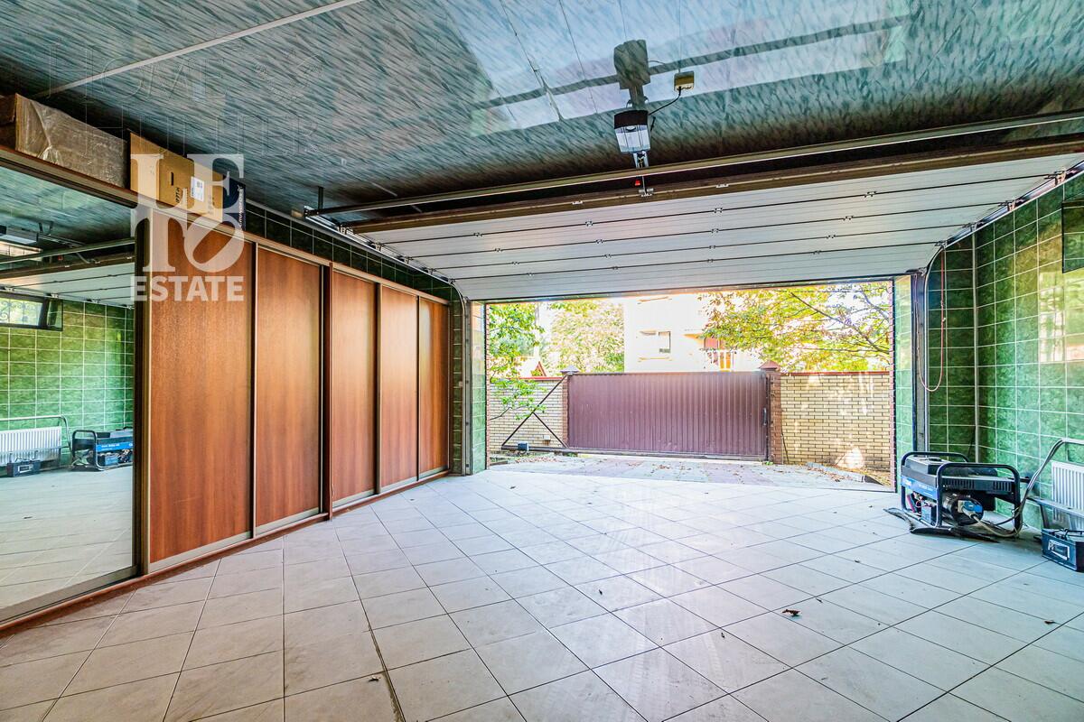 2-этажный коттедж 699.6 м² с отделкой