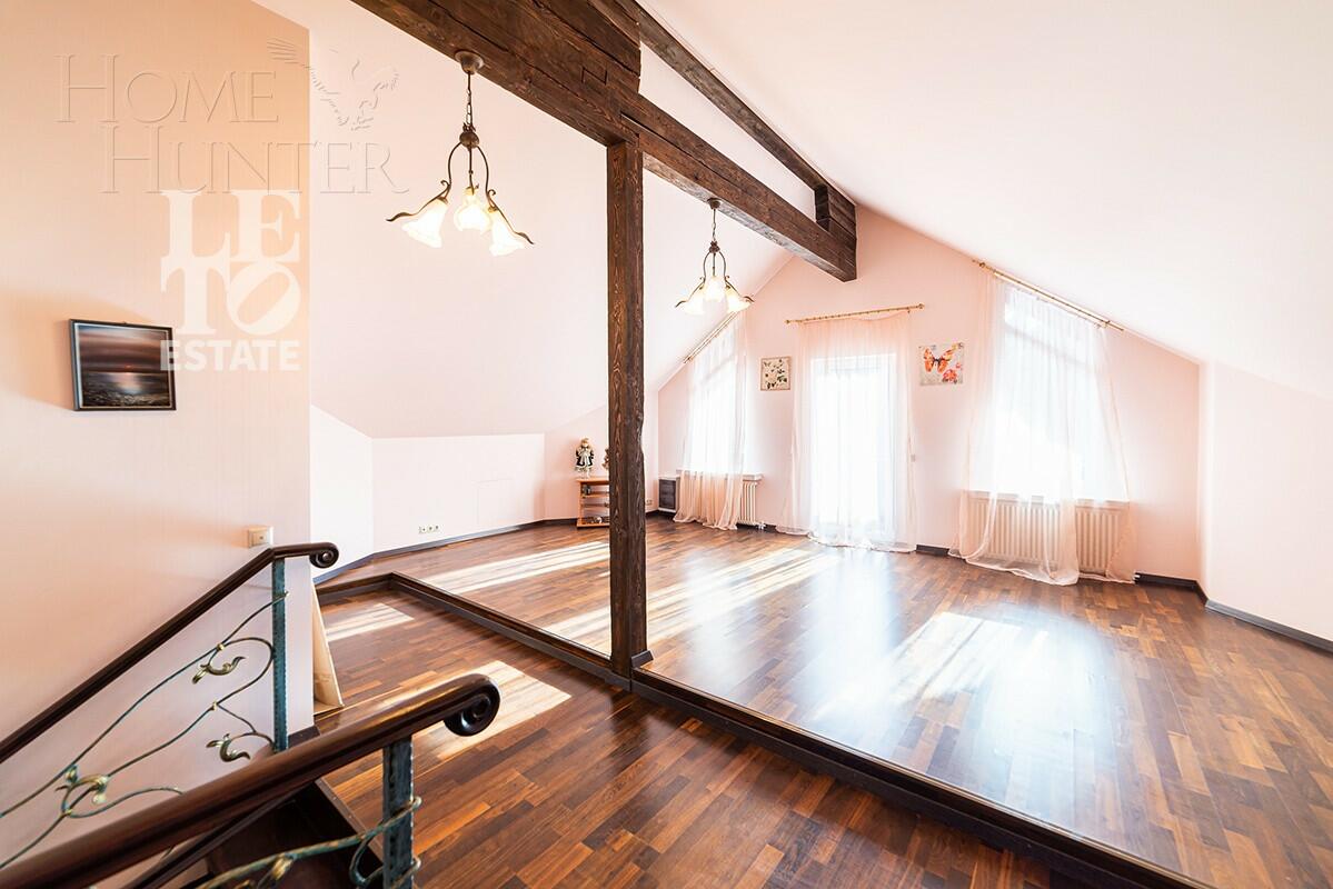 3-этажный коттедж 490 м² с отделкой