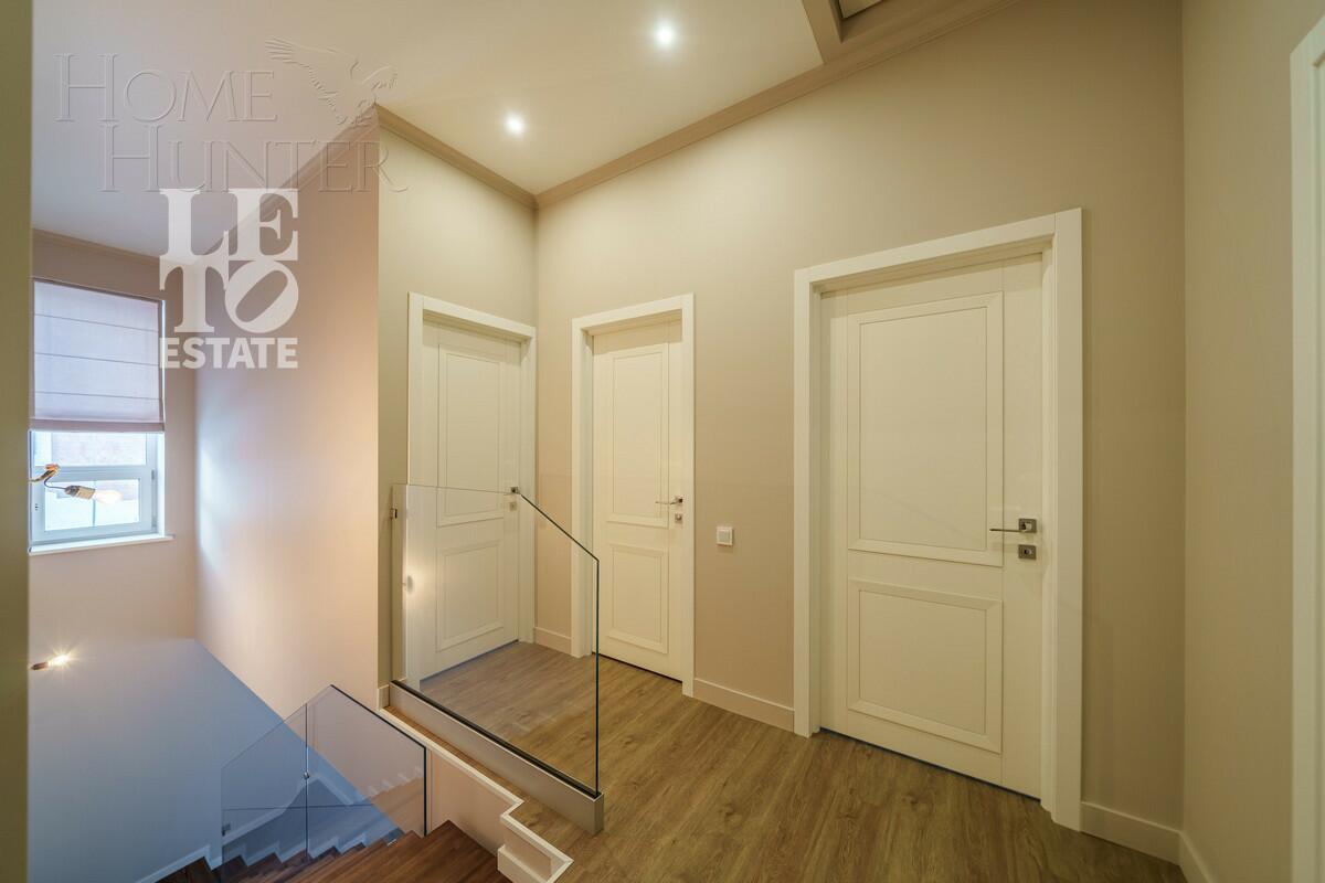 2-этажный коттедж 287.1 м² с отделкой