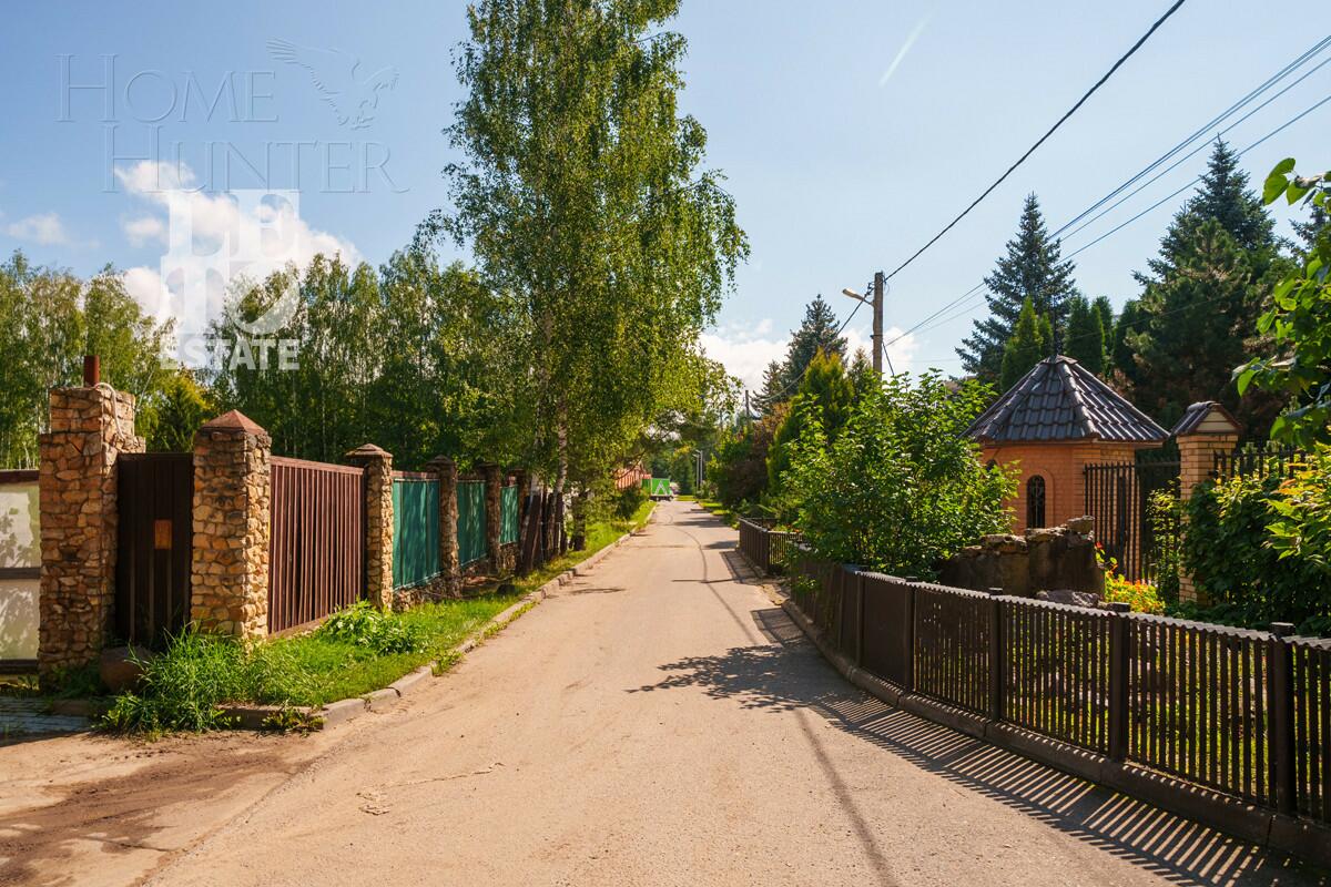 2-этажный коттедж 300 м² без отделки