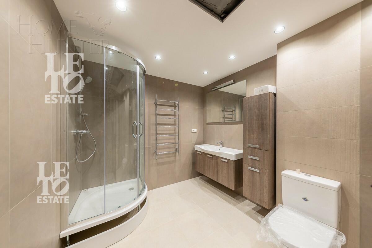 3-этажный коттедж 1 445 м² без отделки