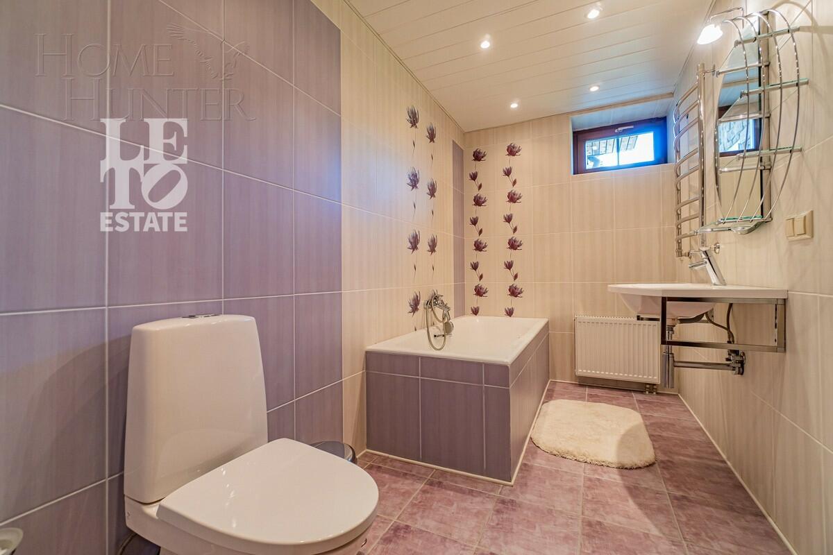 3-этажный коттедж 692.6 м² с отделкой