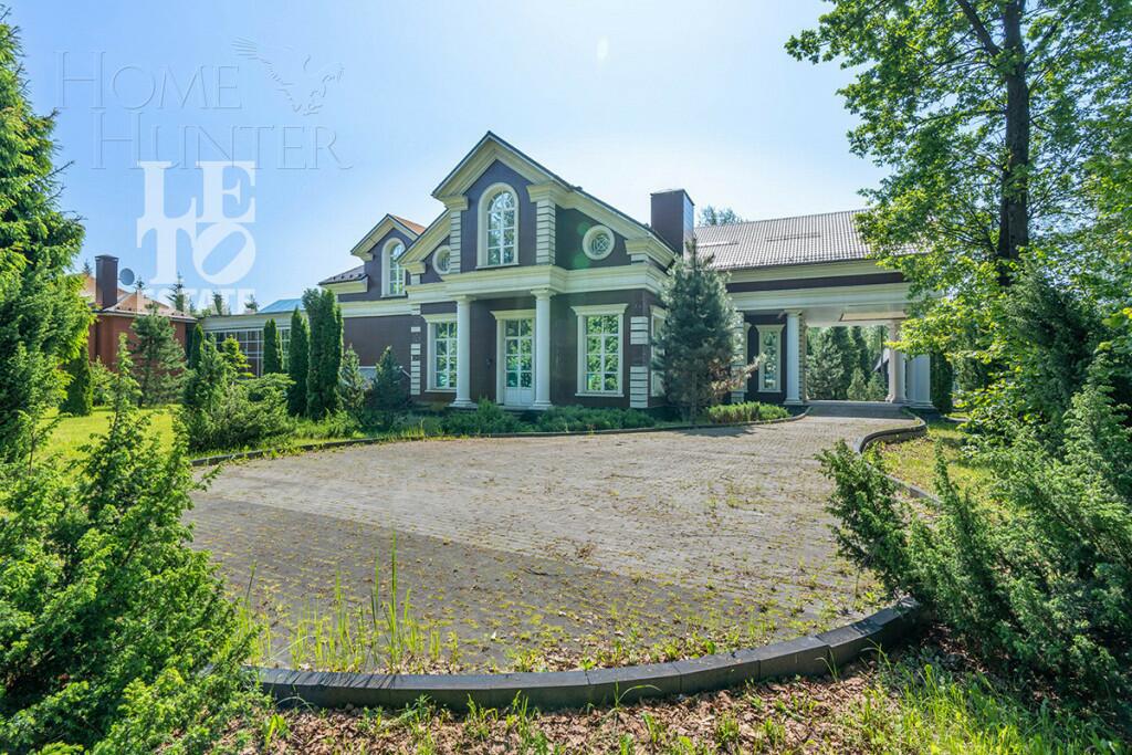 2-этажный коттедж 3 817 м² с отделкой