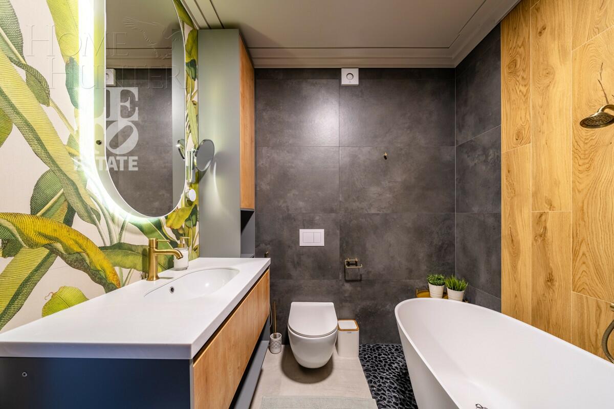 3-этажный коттедж 210 м² с отделкой