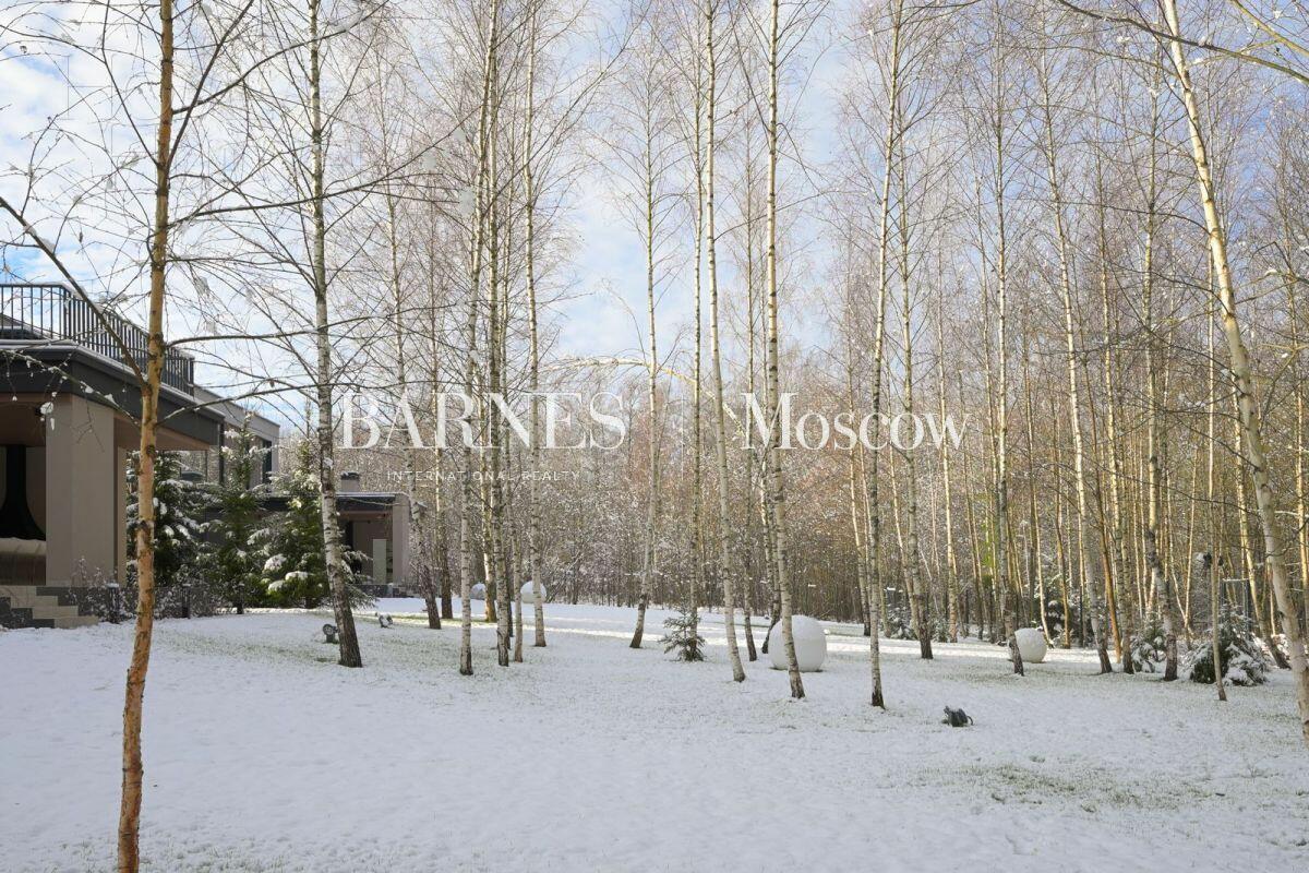 2-этажный коттедж 627.5 м² с отделкой