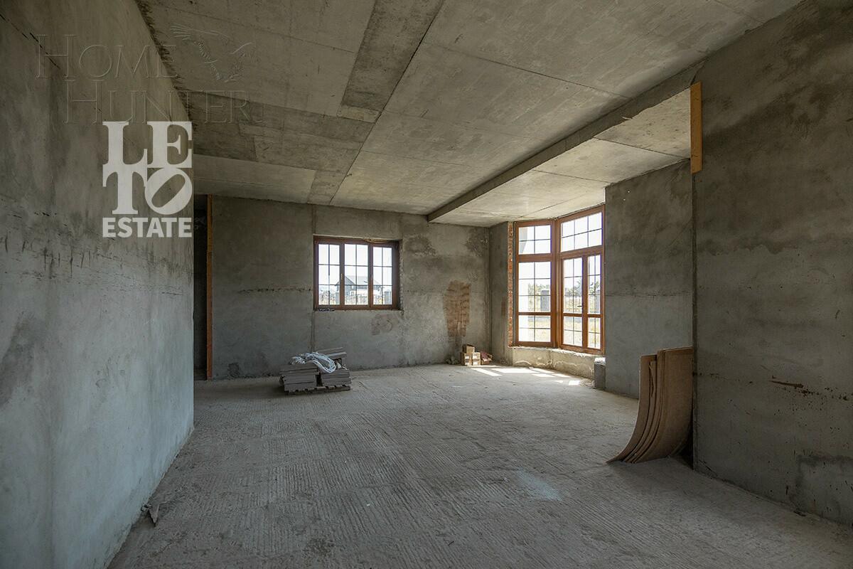 2-этажный коттедж 303 м² без отделки