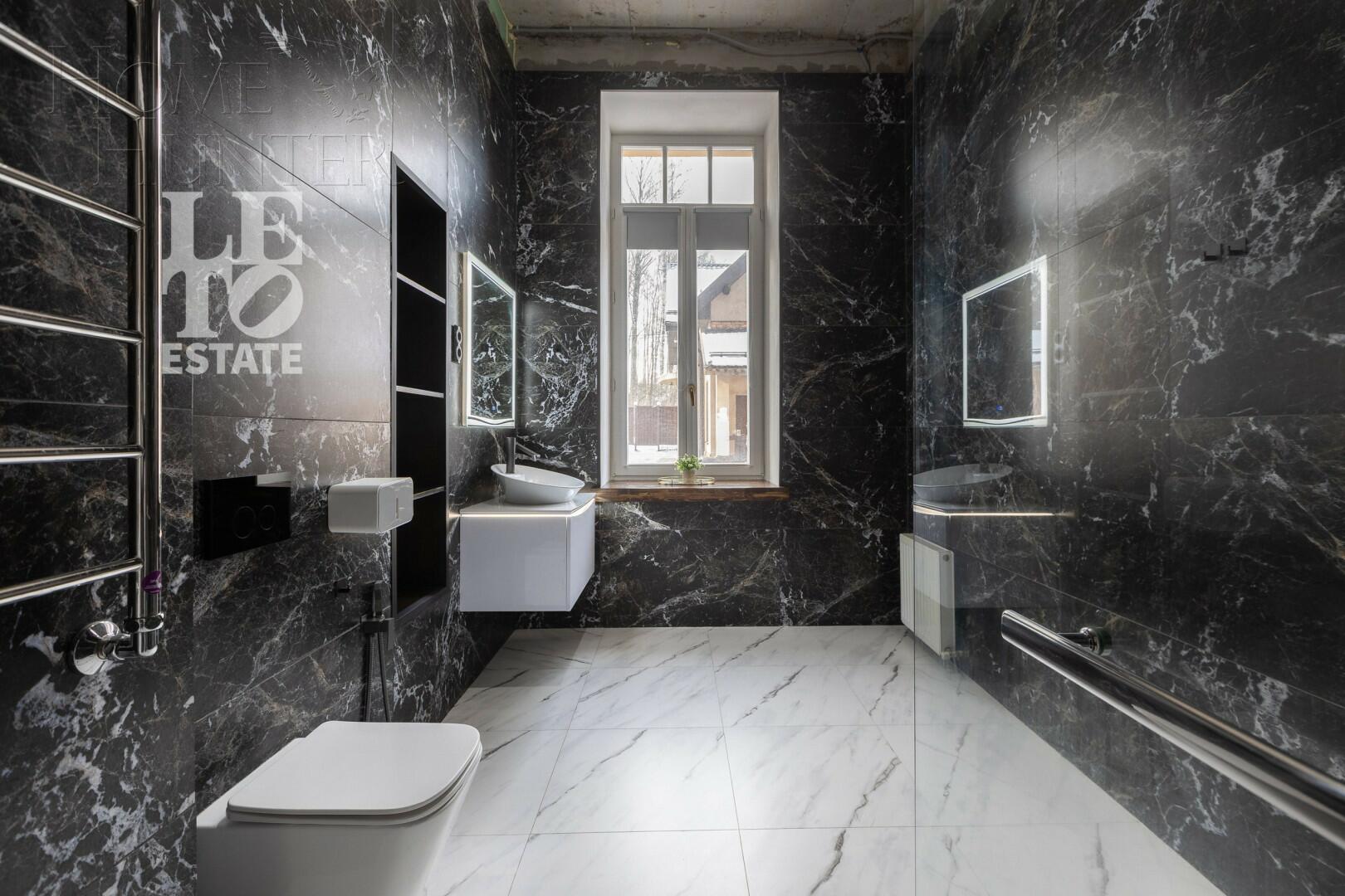 3-этажный коттедж 950 м² без отделки