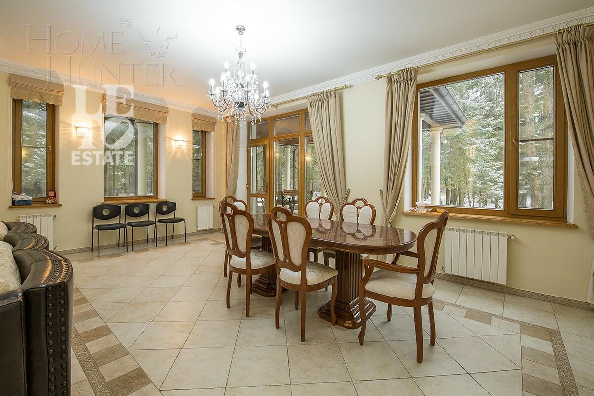 2-этажный коттедж 1 025 м² с отделкой