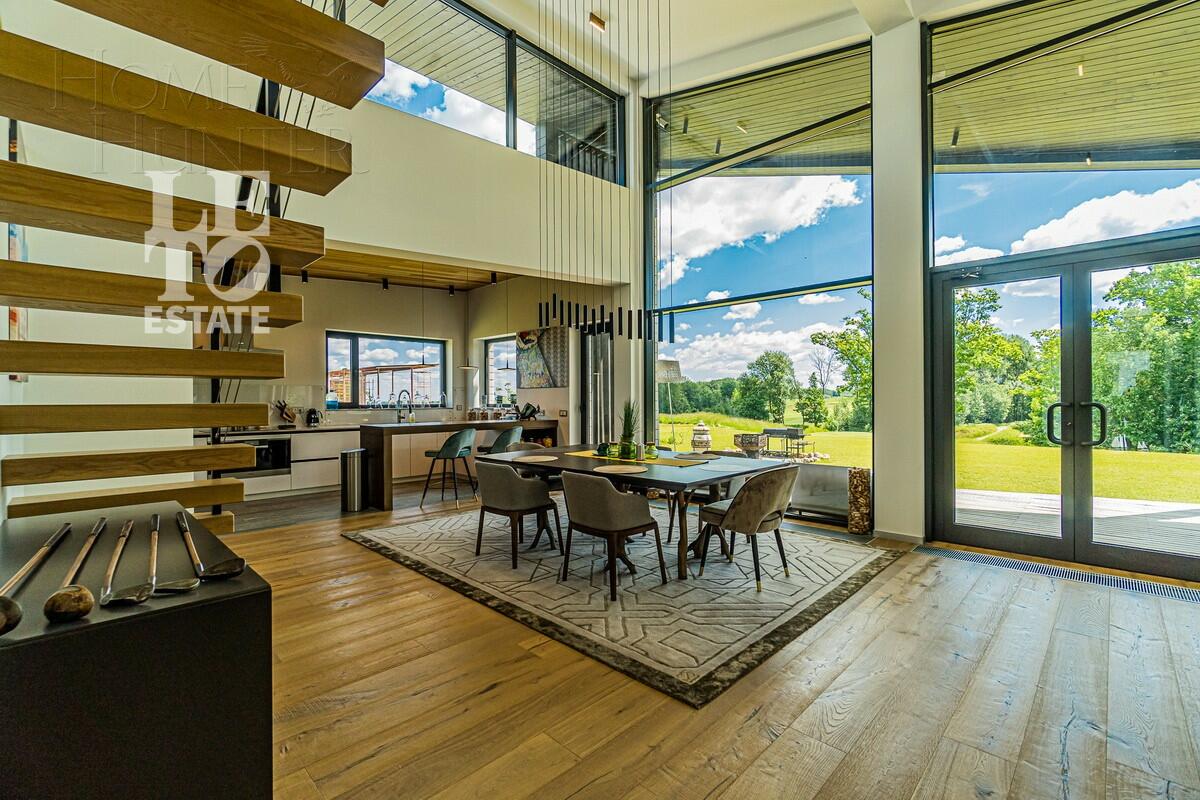 1-этажный коттедж 350 м² с отделкой