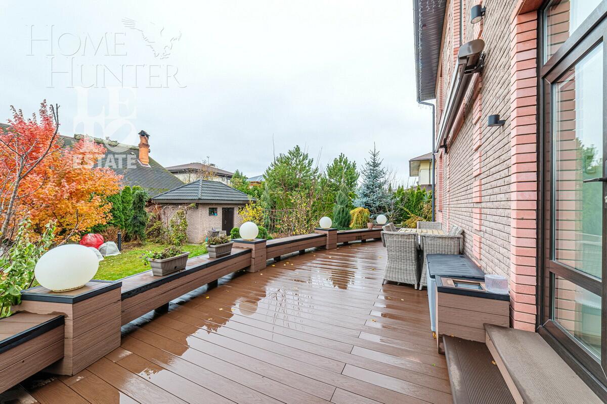 2-этажный коттедж 520 м² с отделкой