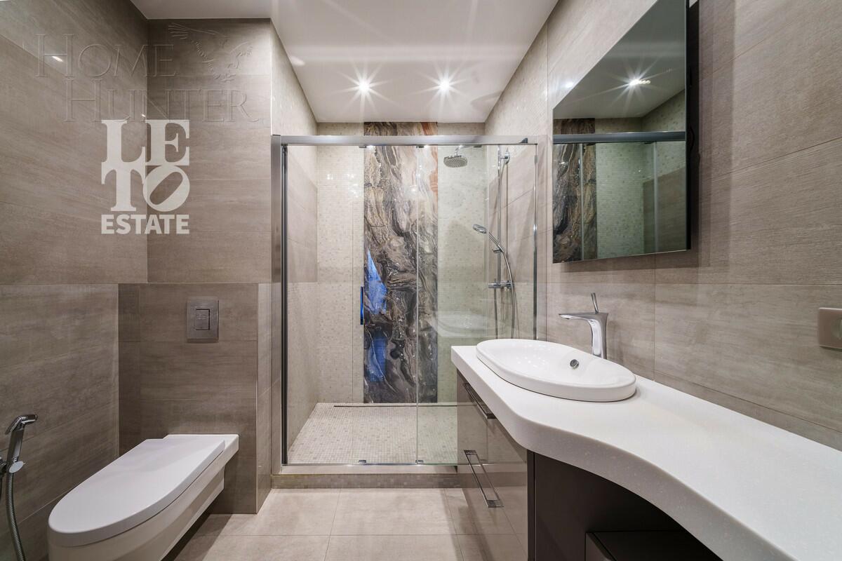 2-этажный коттедж 699 м² с отделкой