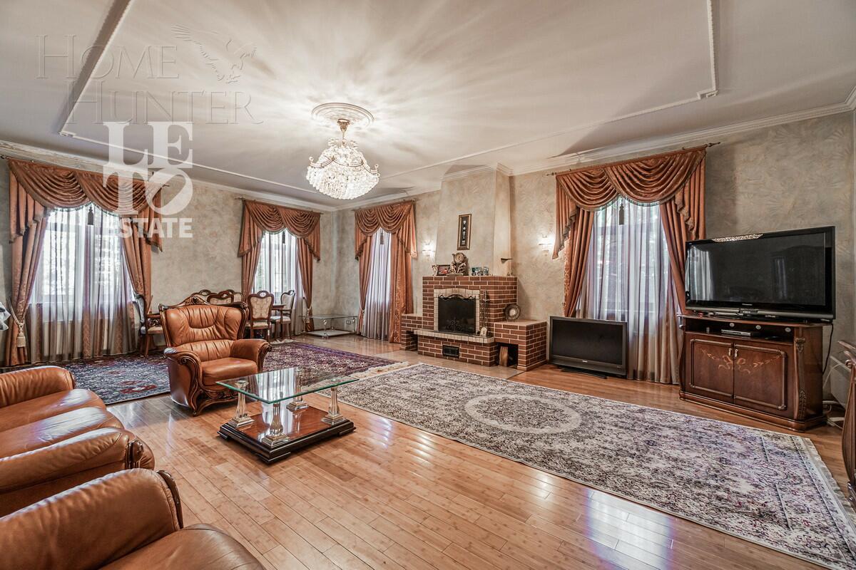 2-этажный коттедж 699.6 м² с отделкой