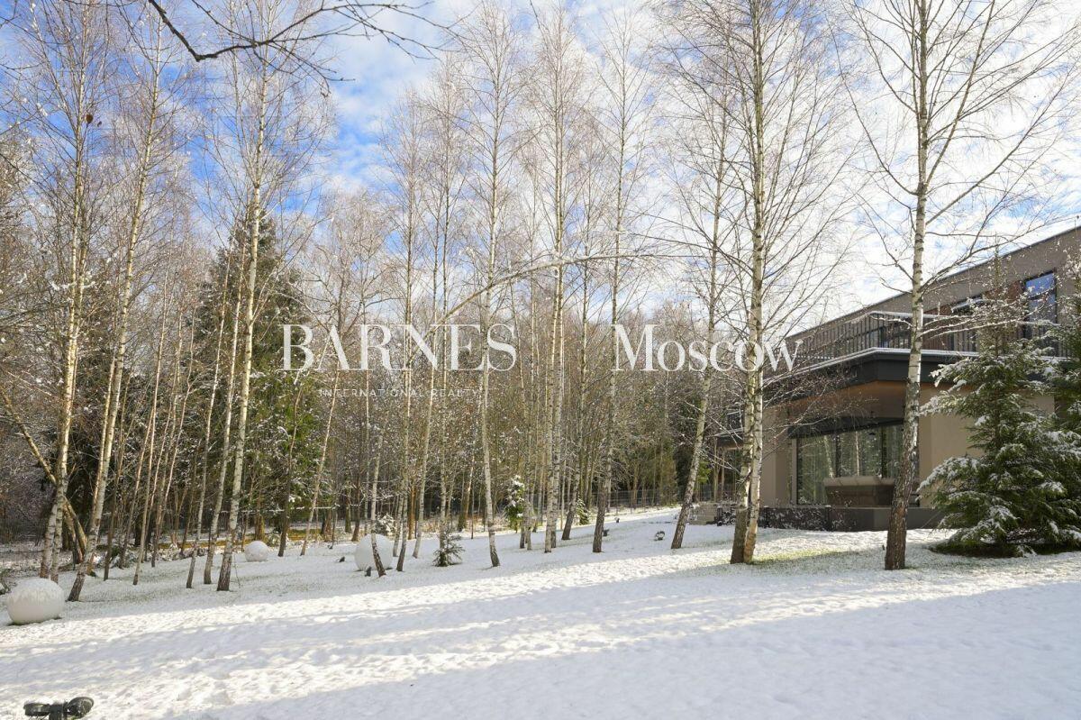 2-этажный коттедж 627.5 м² с отделкой