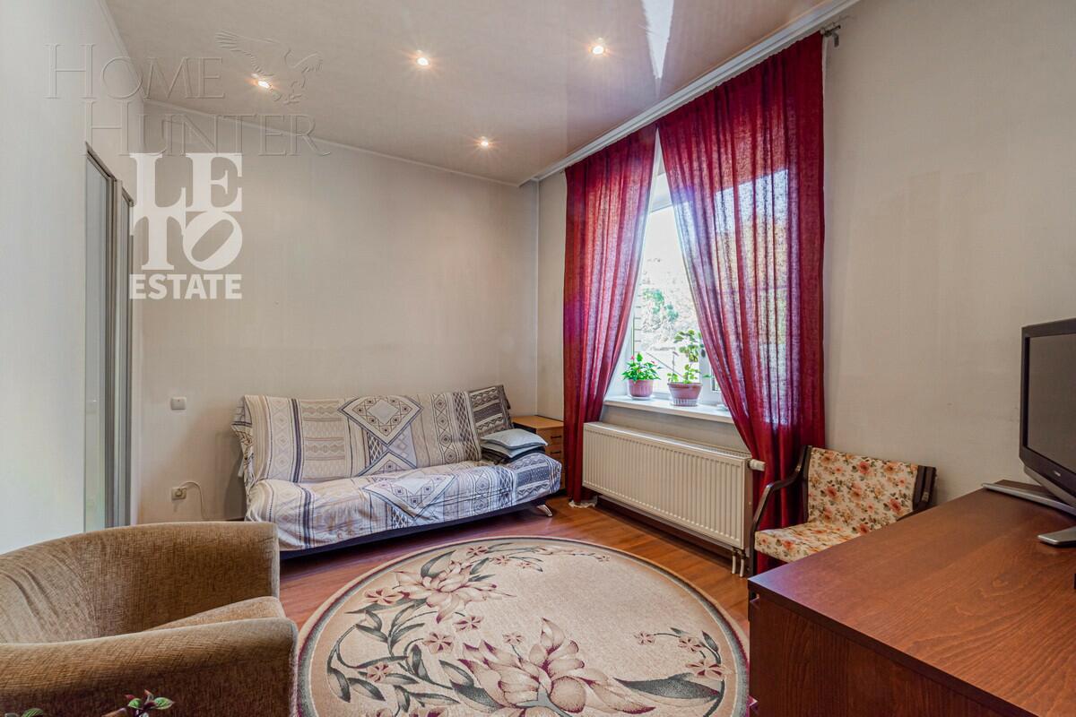 3-этажный коттедж 426 м² с отделкой