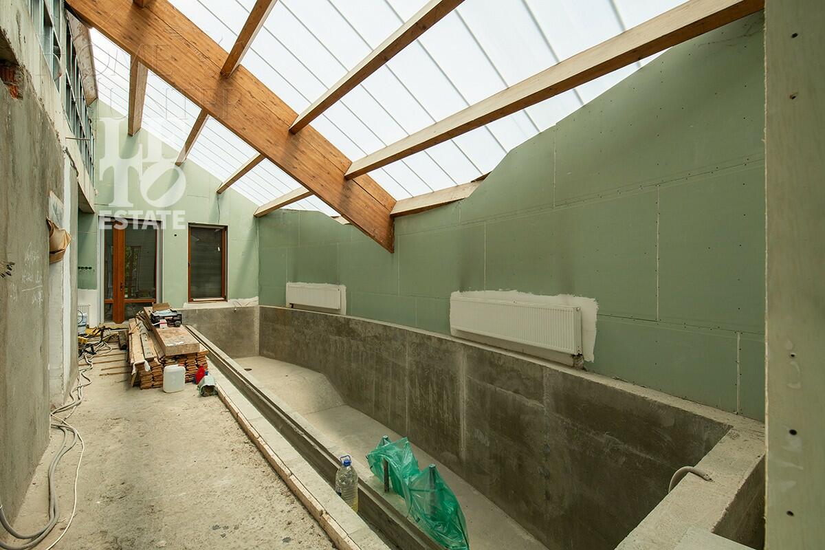 2-этажный коттедж 962.1 м² без отделки