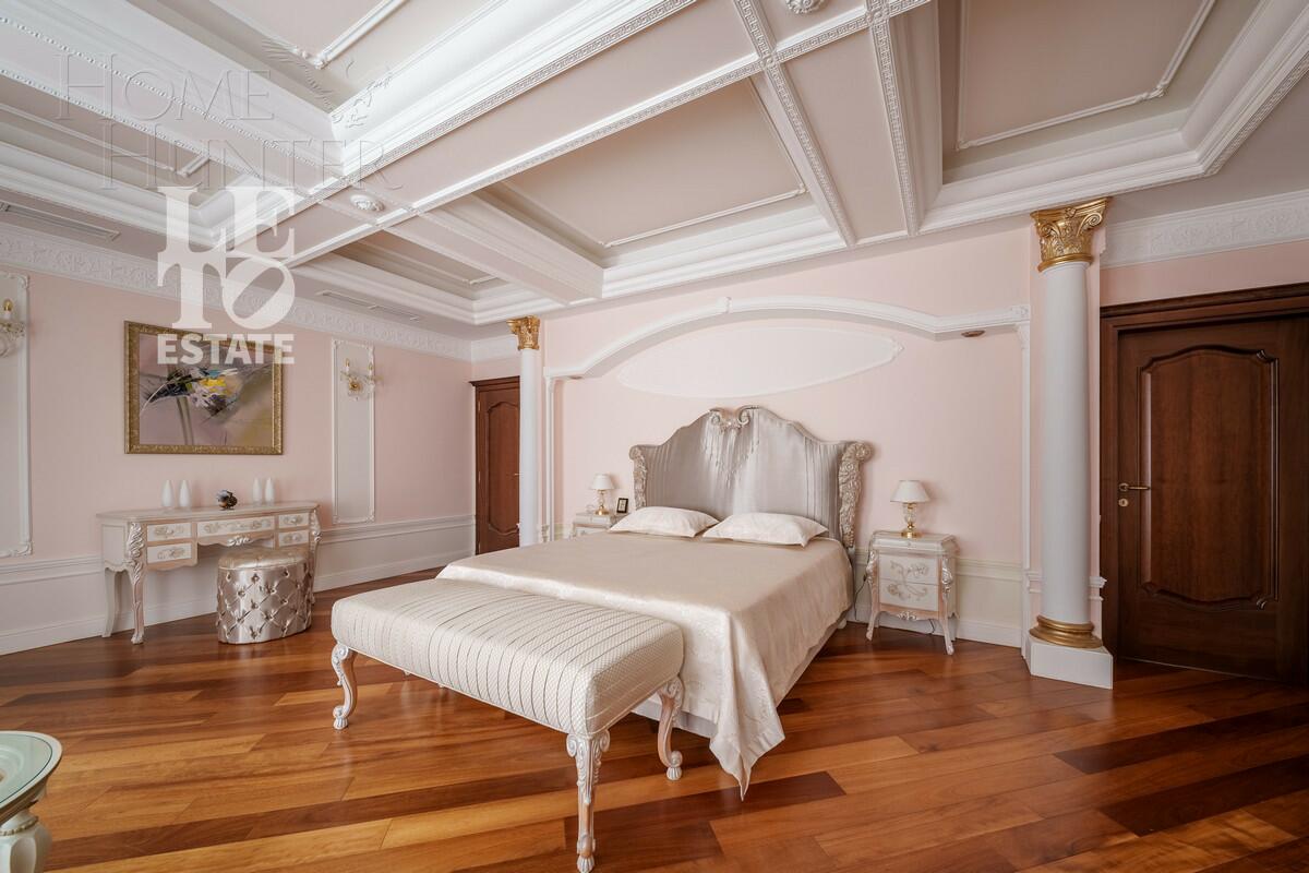 2-этажный коттедж 700 м² с отделкой