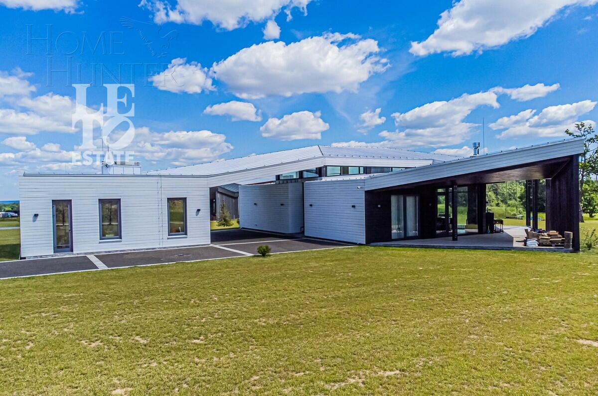 1-этажный коттедж 350 м² с отделкой