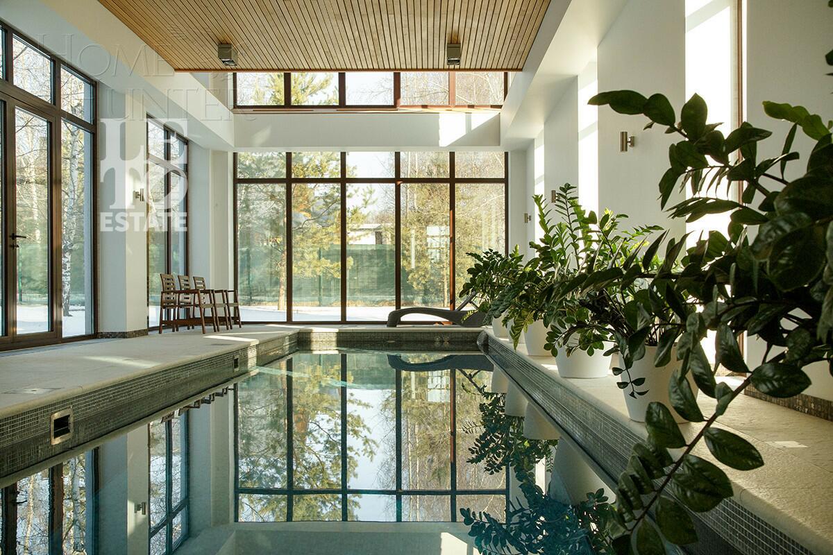 2-этажный коттедж 535 м² с отделкой