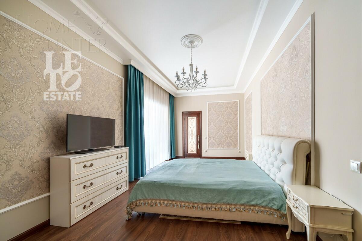 2-этажный коттедж 310.2 м² с отделкой