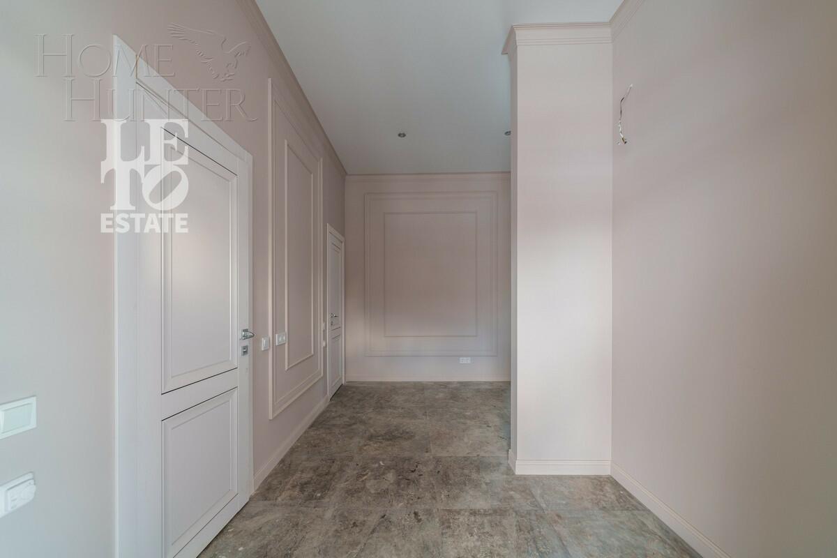 2-этажный коттедж 245.3 м² с отделкой