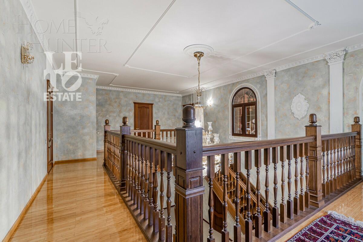 2-этажный коттедж 699.6 м² с отделкой