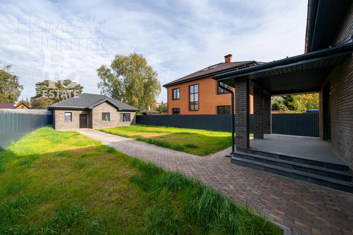 1-этажный коттедж 306.1 м² без отделки