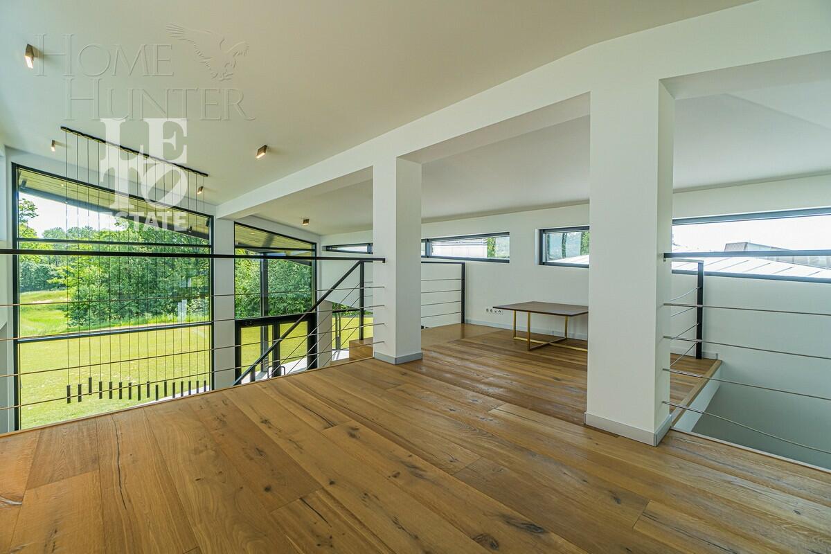 1-этажный коттедж 350 м² с отделкой