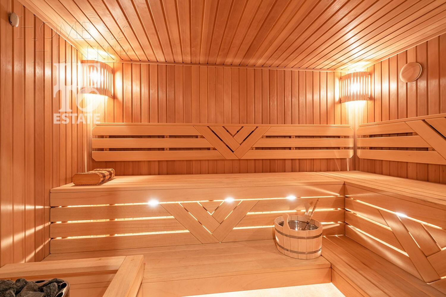 3-этажный коттедж 1 319 м² с отделкой