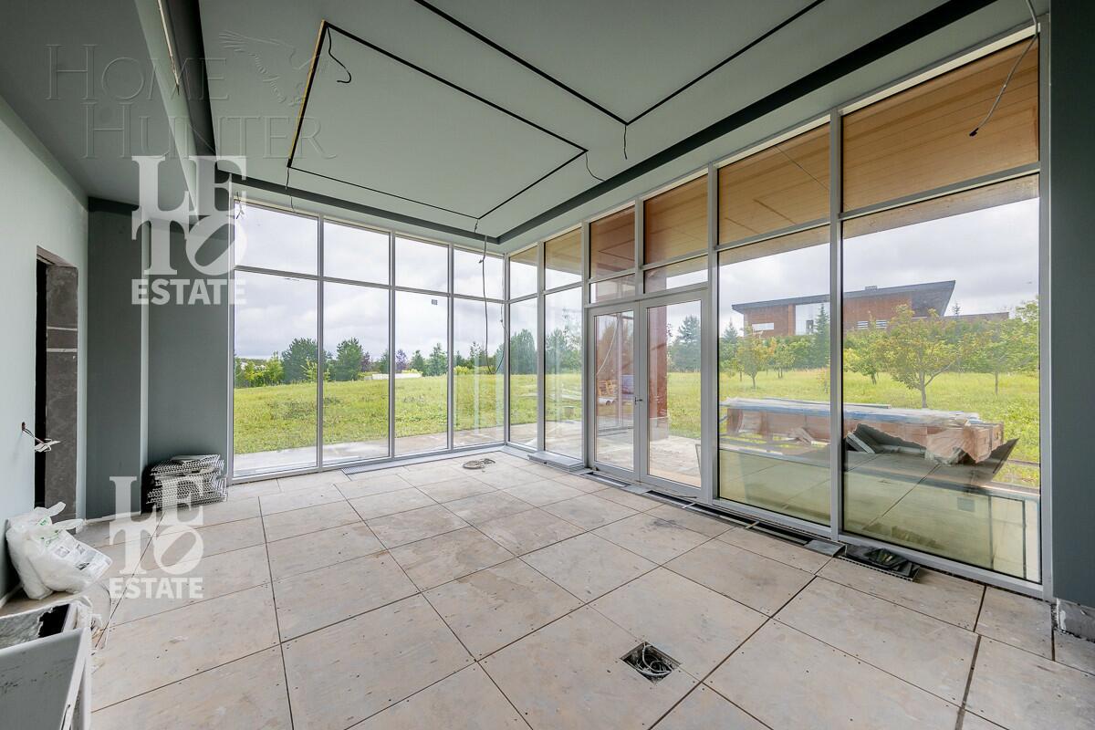 3-этажный коттедж 1 445 м² без отделки