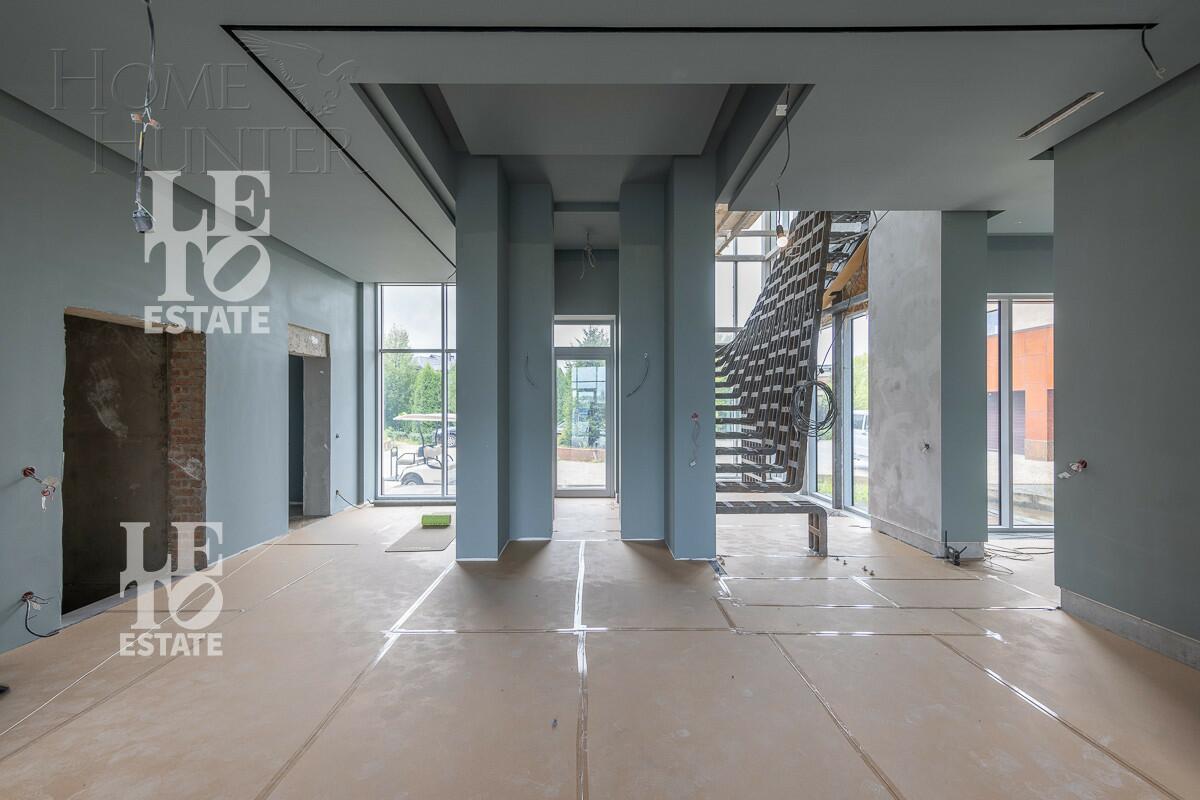 3-этажный коттедж 1 445 м² без отделки