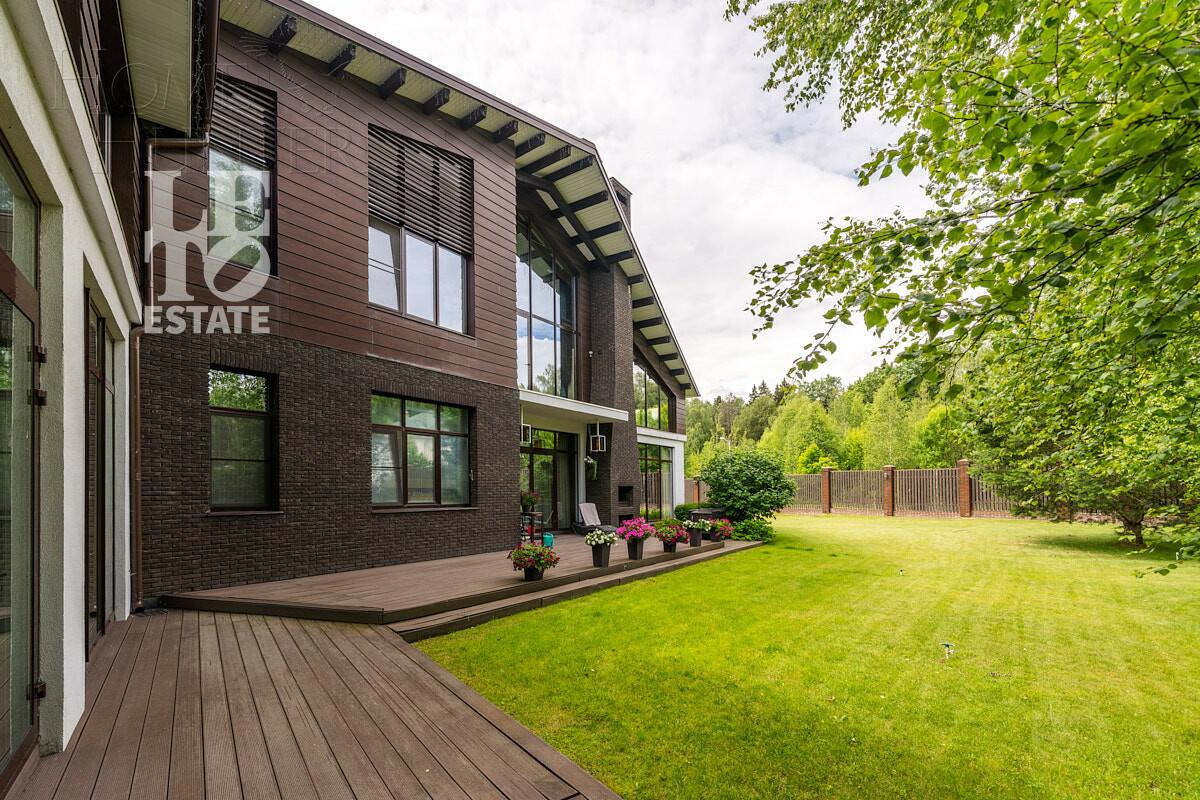 2-этажный коттедж 535 м² с отделкой