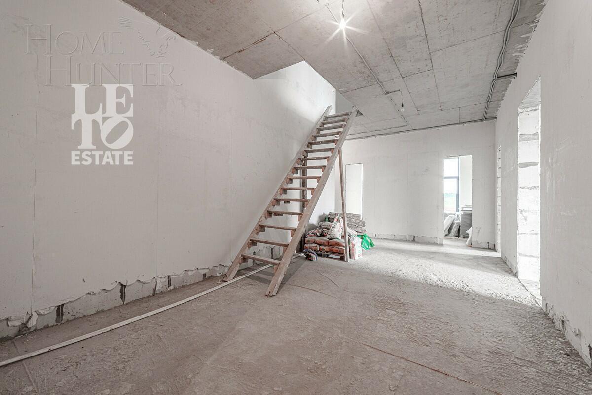 2-этажный коттедж 551.3 м² без отделки