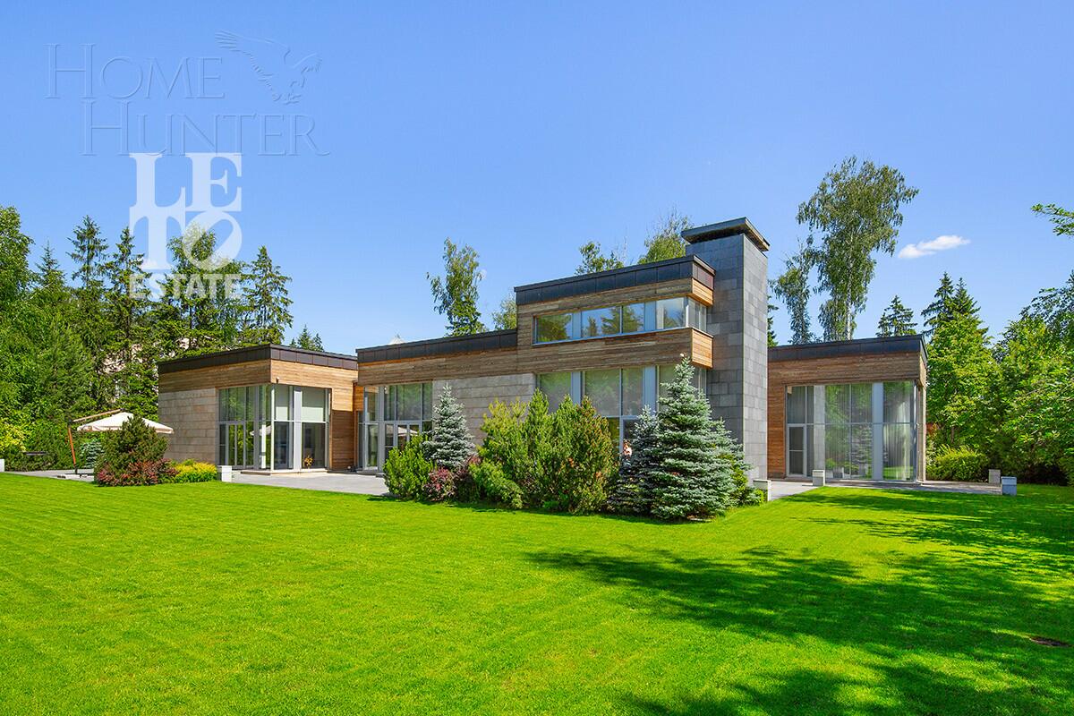 1-этажный коттедж 650 м² с отделкой