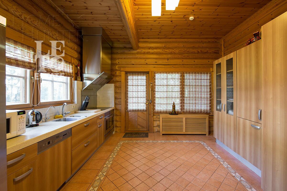 2-этажный коттедж 309 м² с отделкой