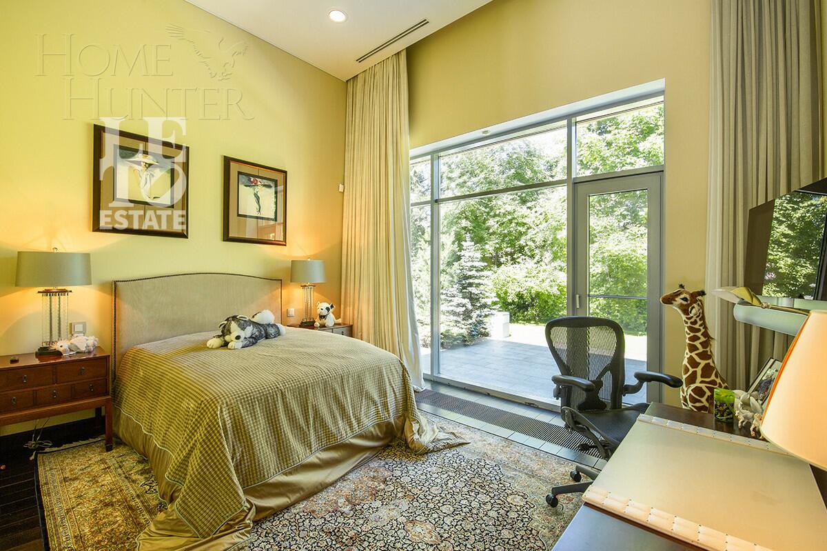 1-этажный коттедж 650 м² с отделкой