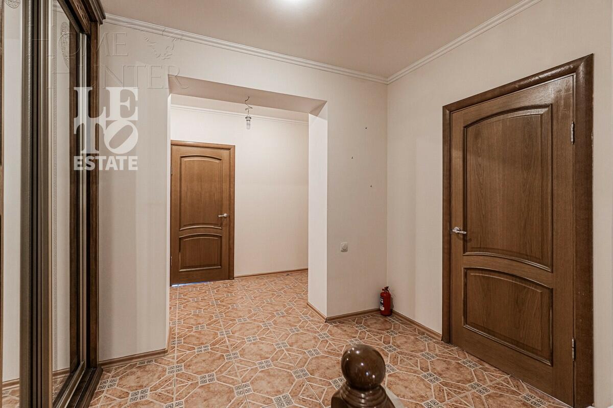 2-этажный коттедж 412.6 м² с отделкой