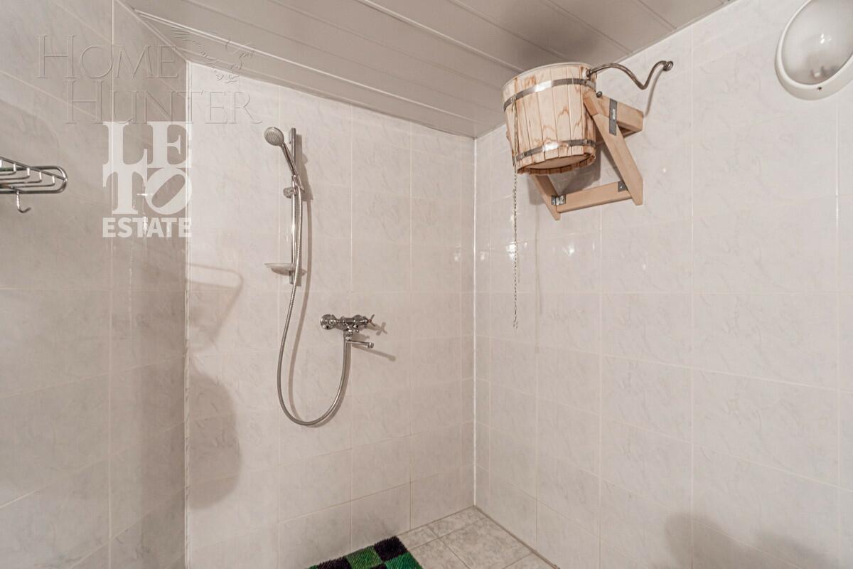 3-этажный коттедж 426 м² с отделкой